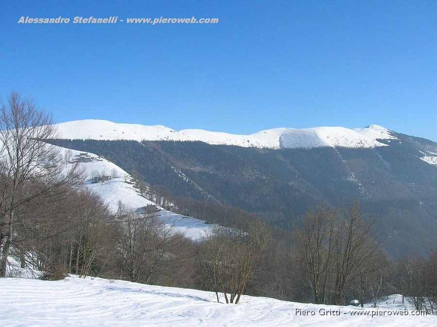 02 Vista colli della Valle Imagna.JPG